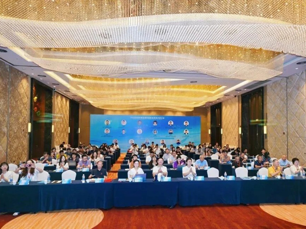 永銀化纖 T2T化學(xué)法閉環(huán)再生技術(shù)亮相2026紡織新型原料創(chuàng)新研討會(huì)，引領(lǐng)紡織綠色同級(jí)循環(huán)